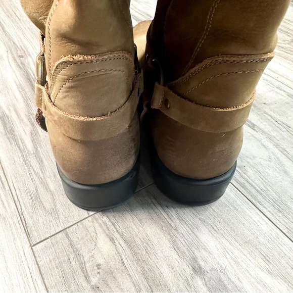 Frye Harness Pull On Dark Tan Leather Short Boots - Picture 7 of 10